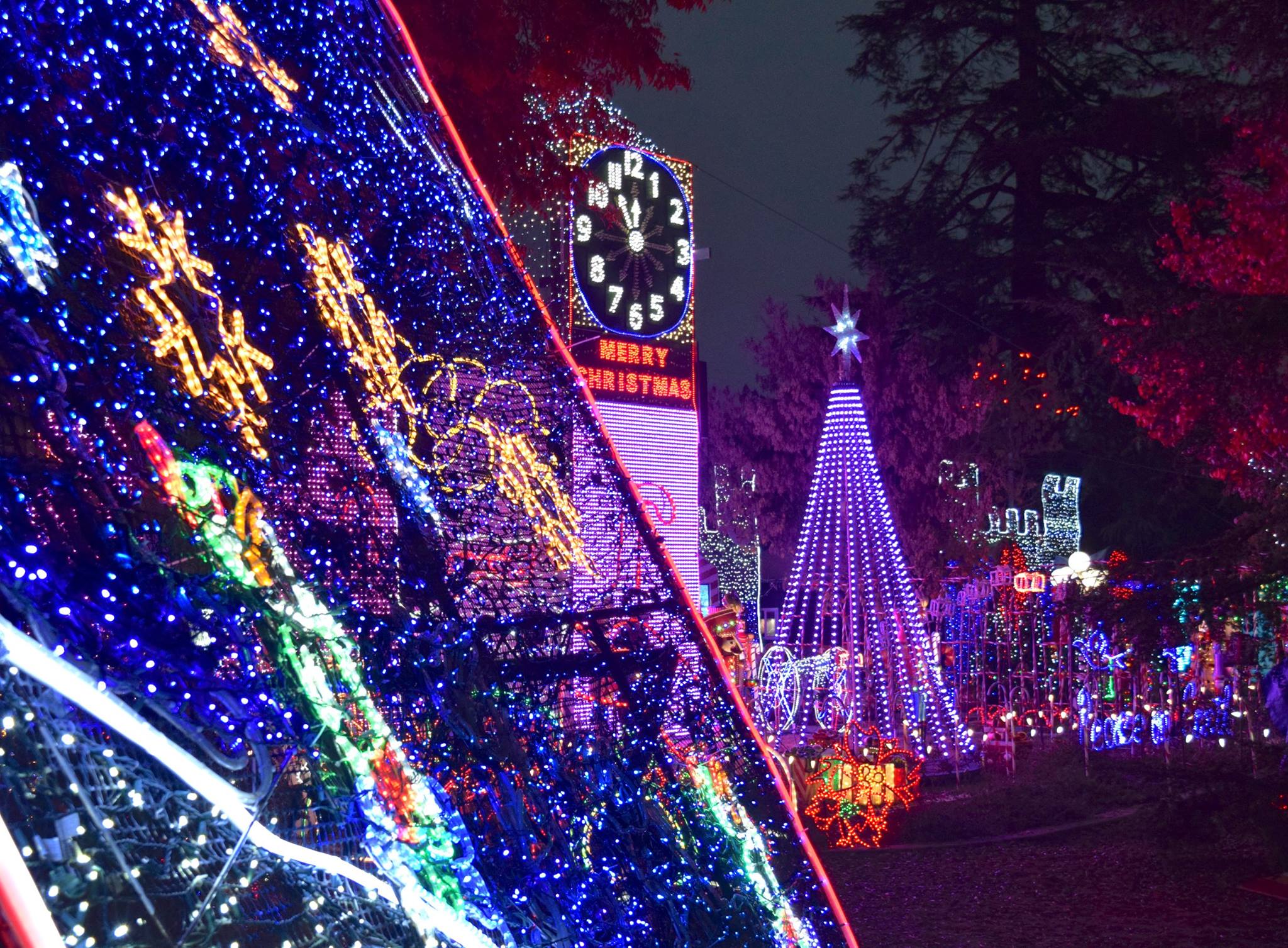 fresno christmas events 2020 Christmas Tree Lane A Fresno Tradition Since 1920 fresno christmas events 2020