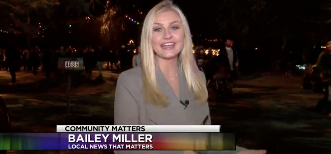 KSEE24 Thousands Enjoy Christmas Tree Lane Walk Night Christmas