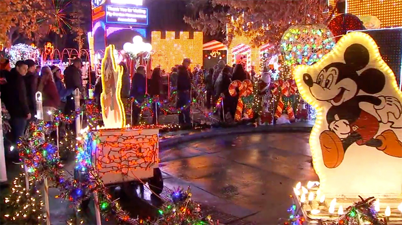 christmas tree lane fresno 2020 Christmas Tree Lane A Fresno Tradition Since 1920 christmas tree lane fresno 2020