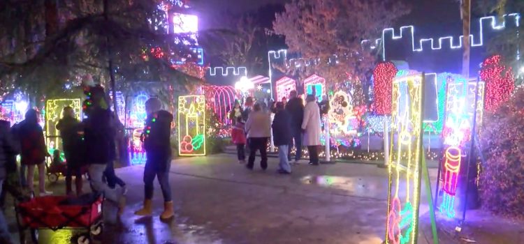 Iconic Christmas Tree Lane spreads joy on opening night